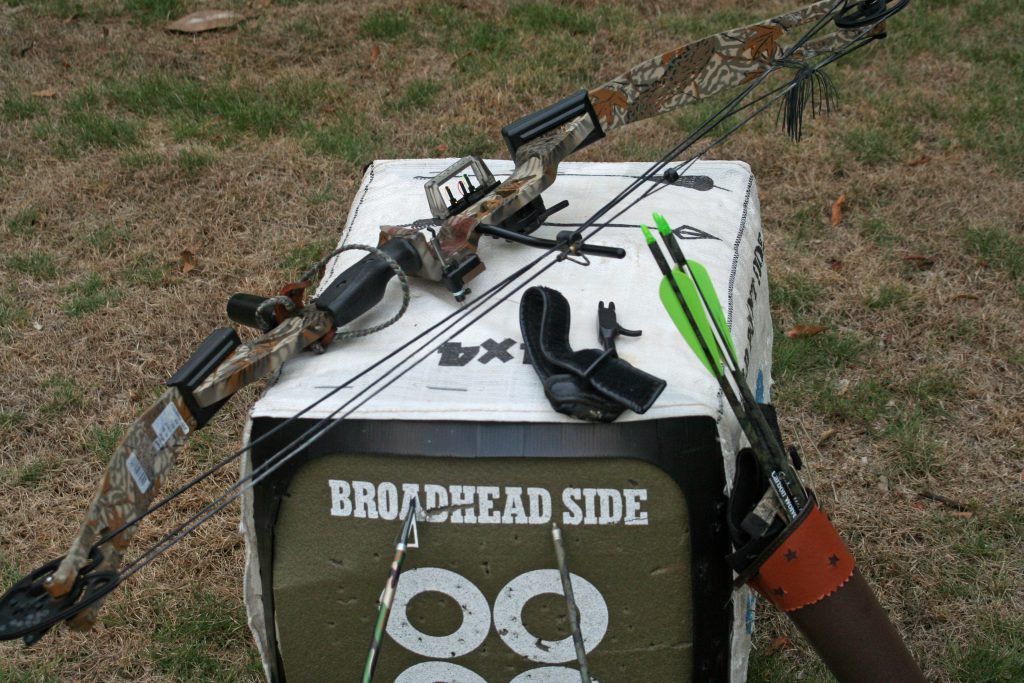 Make sure you have the right equipment for archery target practice 