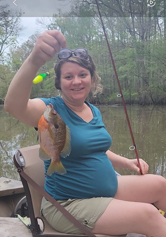 pregnant woman fishing for crappie